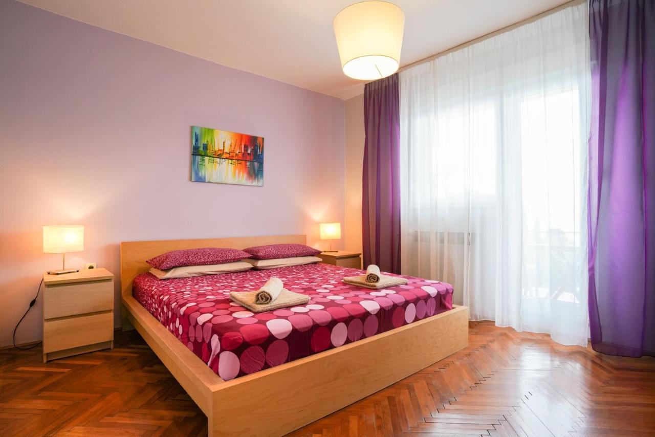 Margerita Apartment & Studio Ровінь Екстер'єр фото